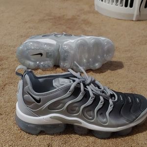 Nike airmax. Running tennis size 9